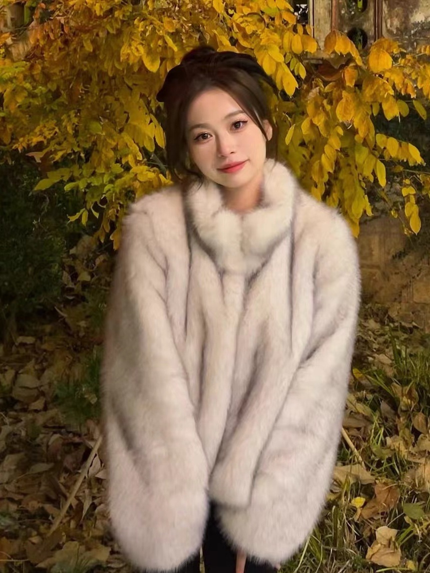 2023秋冬新作韓国風スタンドカラーフォックスファーコート女性用ゆったり肥厚豪華な環境に優しい毛皮コート