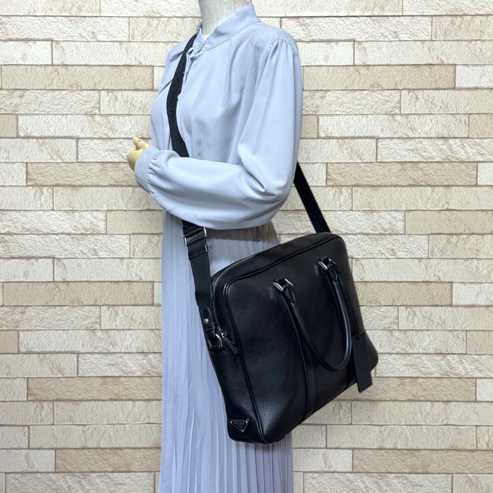 プラダ ビジネスバッグ レザー 2VE305 ブラック PRADA 中古