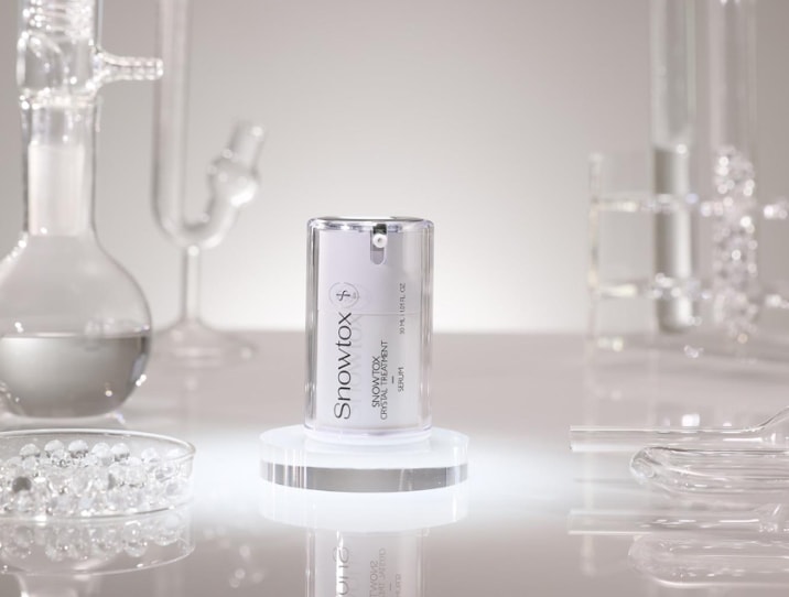 [韓国純正]韓国人気商品クリスタルトリートメント弾力セラム30ml +シートマスクプレゼントプレゼント/ボトックスセラム/肌トーン改善/毛穴セラム/輪郭セラム