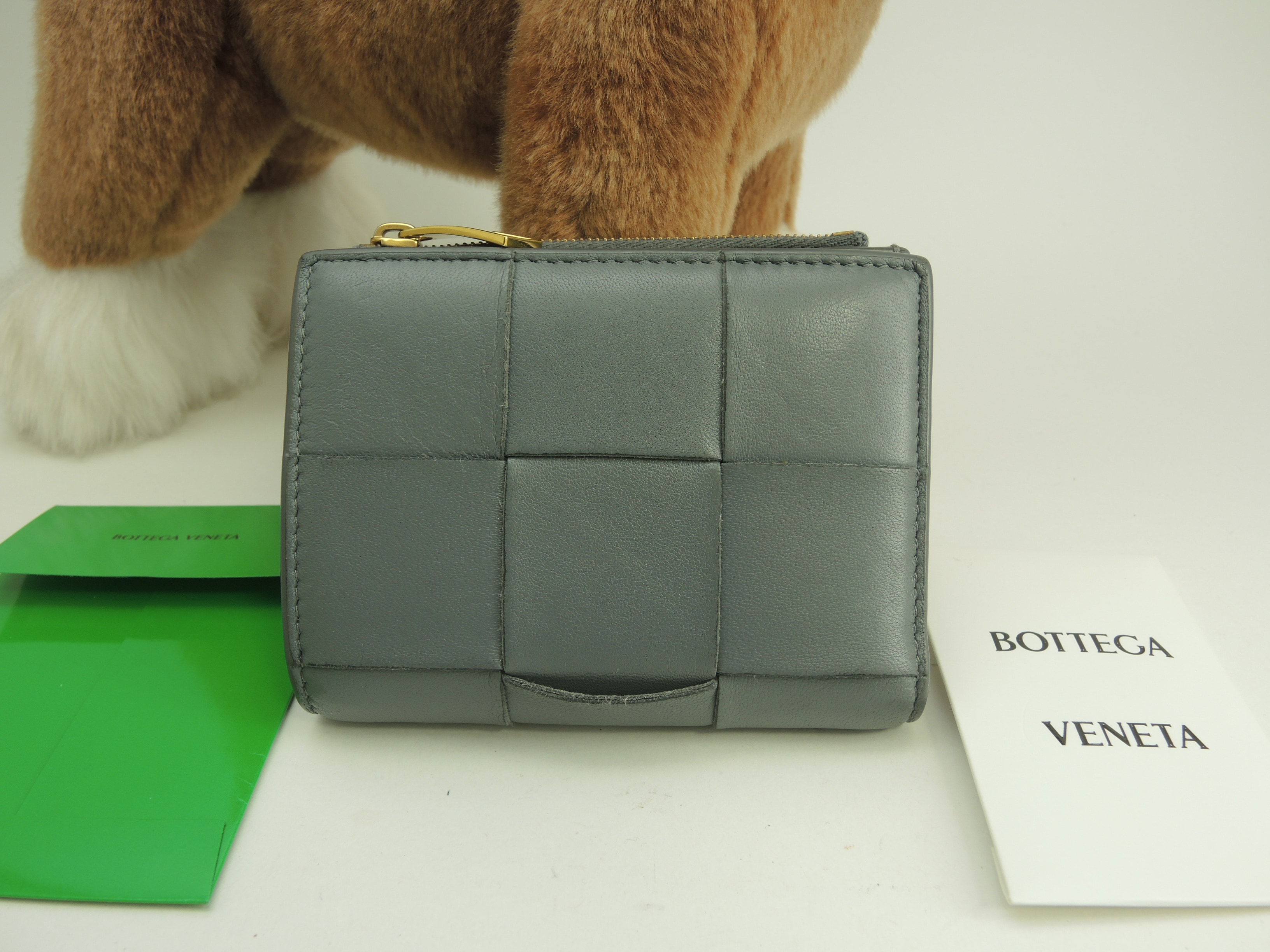 2折財布 カセット レザー灰 コンパクトウォレット 美品@A00034351Z