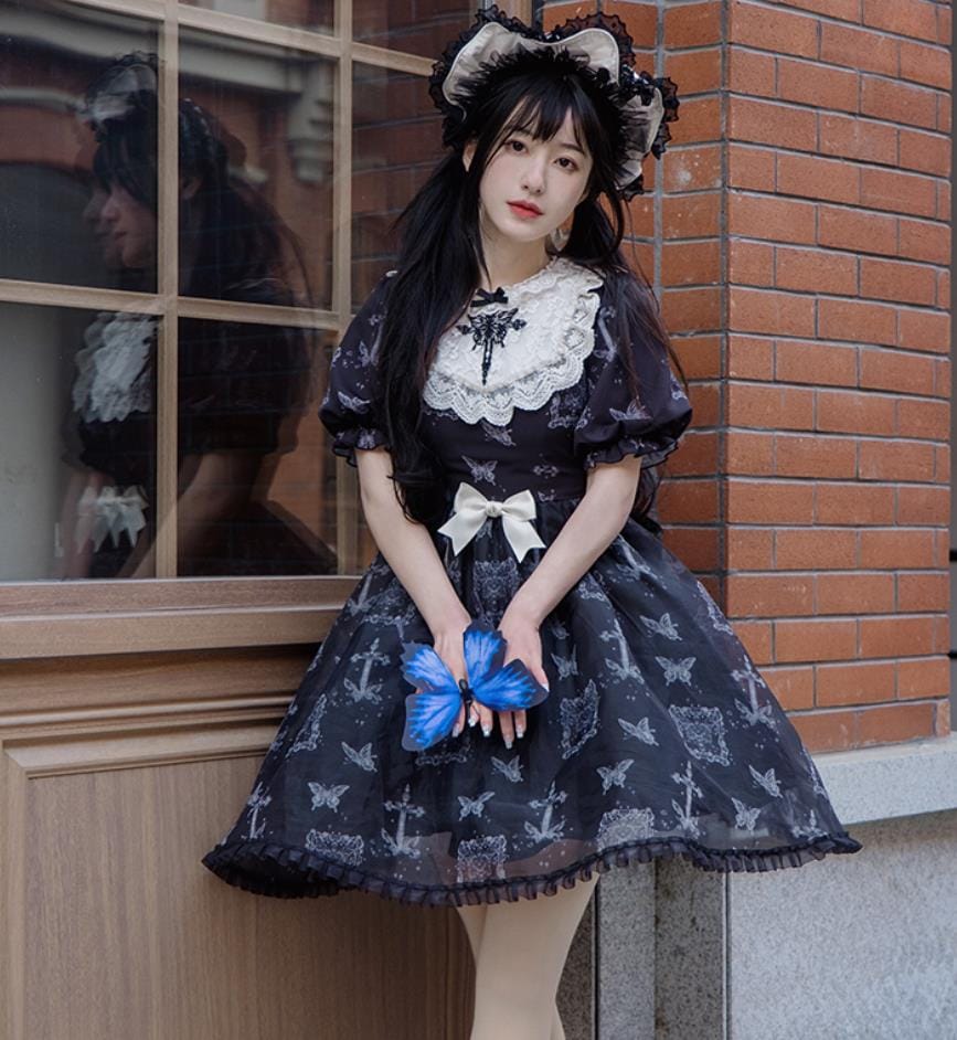 【新作登場 最安値!】84ロリータ ワンピース　 ゴスロリ コスプレ メイド服 コスチューム 文化祭 学園祭 衣装 仮装 ハロウィン おすすめ 可愛い ドレス　日常　写真　舞台　花嫁　洋服