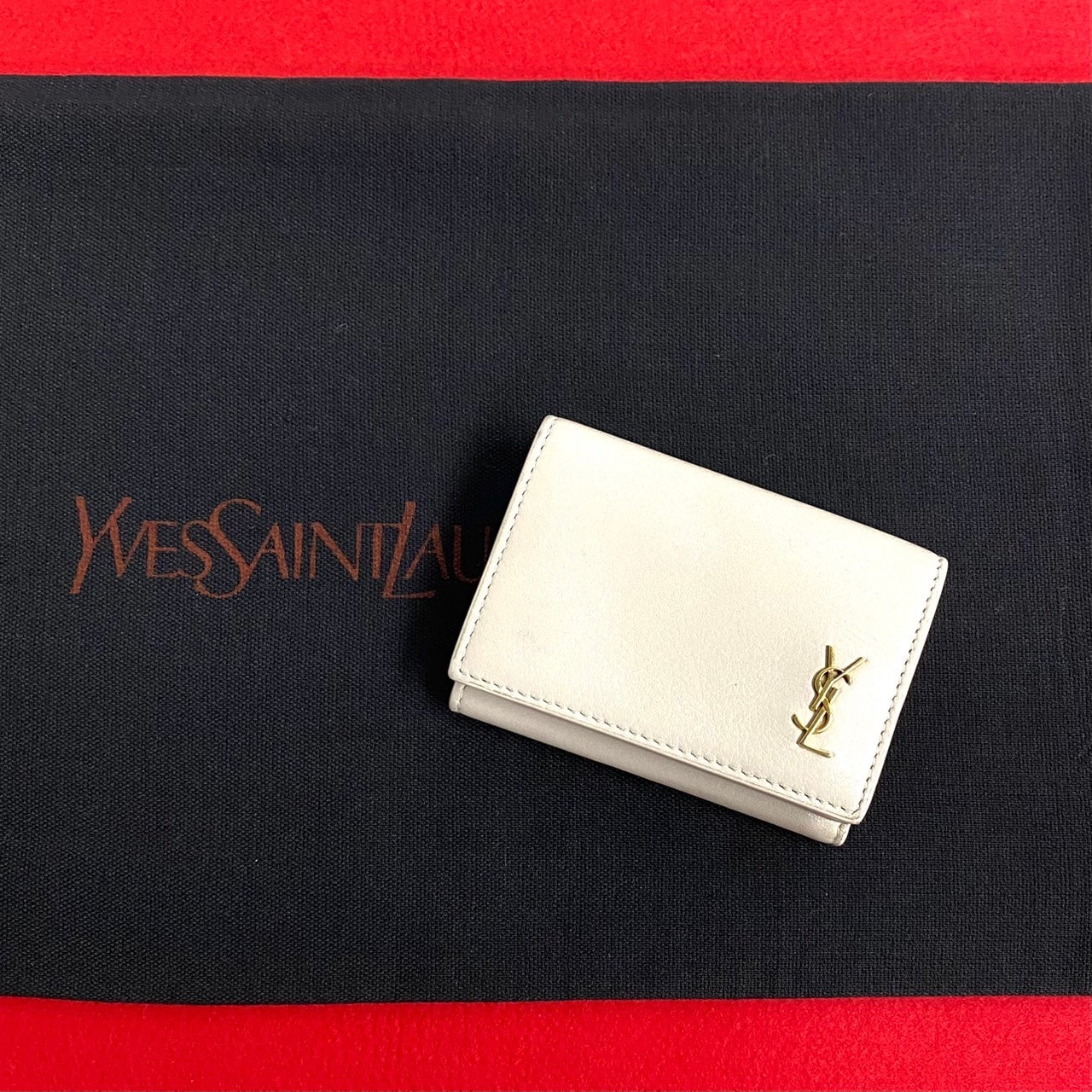 YSL ロゴ三つ折り財布 レザー ベージュ 72775