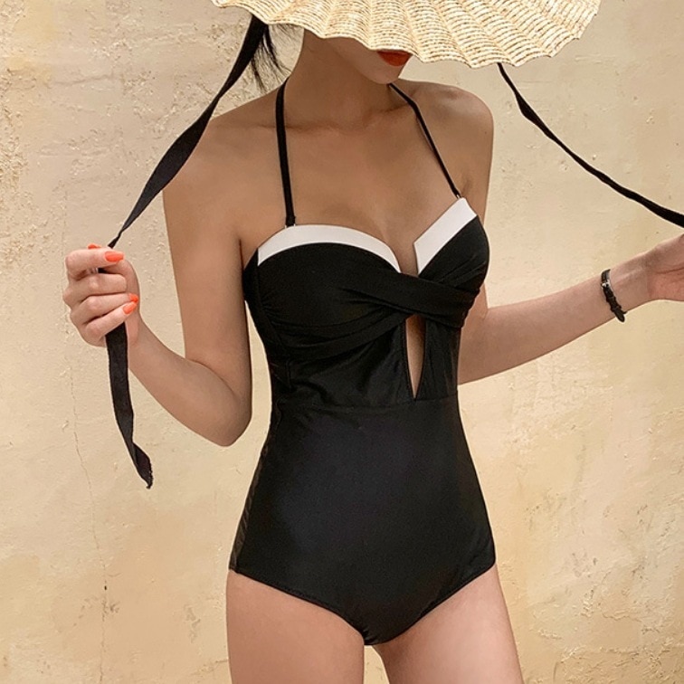 水着 スイムウェア バイカラー 配色デザイン ワンピース水着 ワンピース ホルターネック ノンワイヤー パッド付き 紐 リボン バックリボン 胸元 谷間 谷間魅せ かわいい 大人可愛い きれいめ