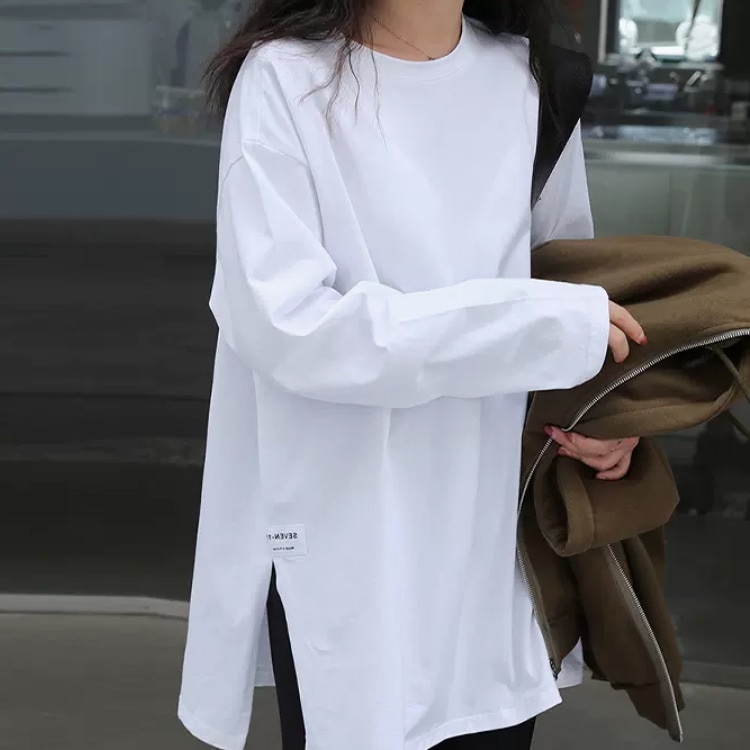 トップス デート Tシャツ カットソー 袖あり 長袖 かわいい 大人可愛い きれいめ シンプル カジュアル 大人 上品 おしゃれ お洒落 主役級 存在感 春 秋 10代 20代 30代 レディース