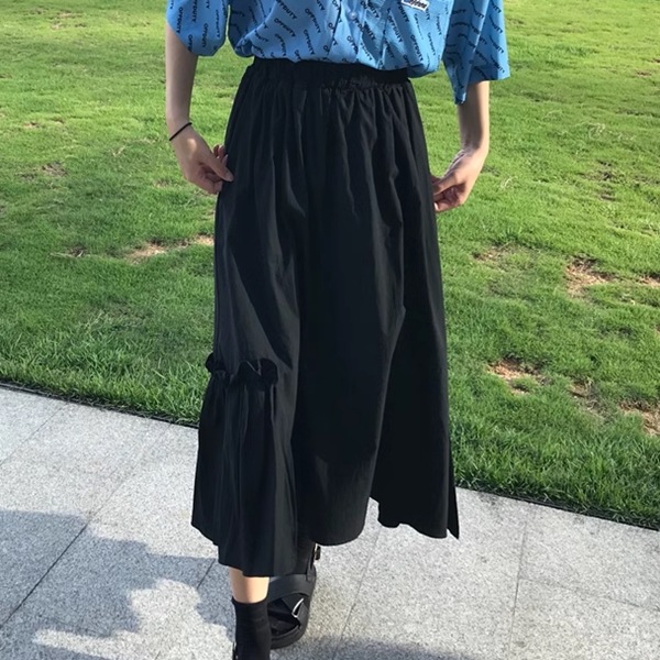 ミドル丈のAラインスカート レディース スカート フレアスカート ロングスカート 膝下 ミモレ ミドル丈 セミフレア Aライン オーバーサイズ フェミニン リボン ウエストマーク ウエストゴム