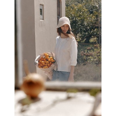 絵画 油彩肉筆画 真作 中吉照雄『ブルージュの街角』サイン有り F8