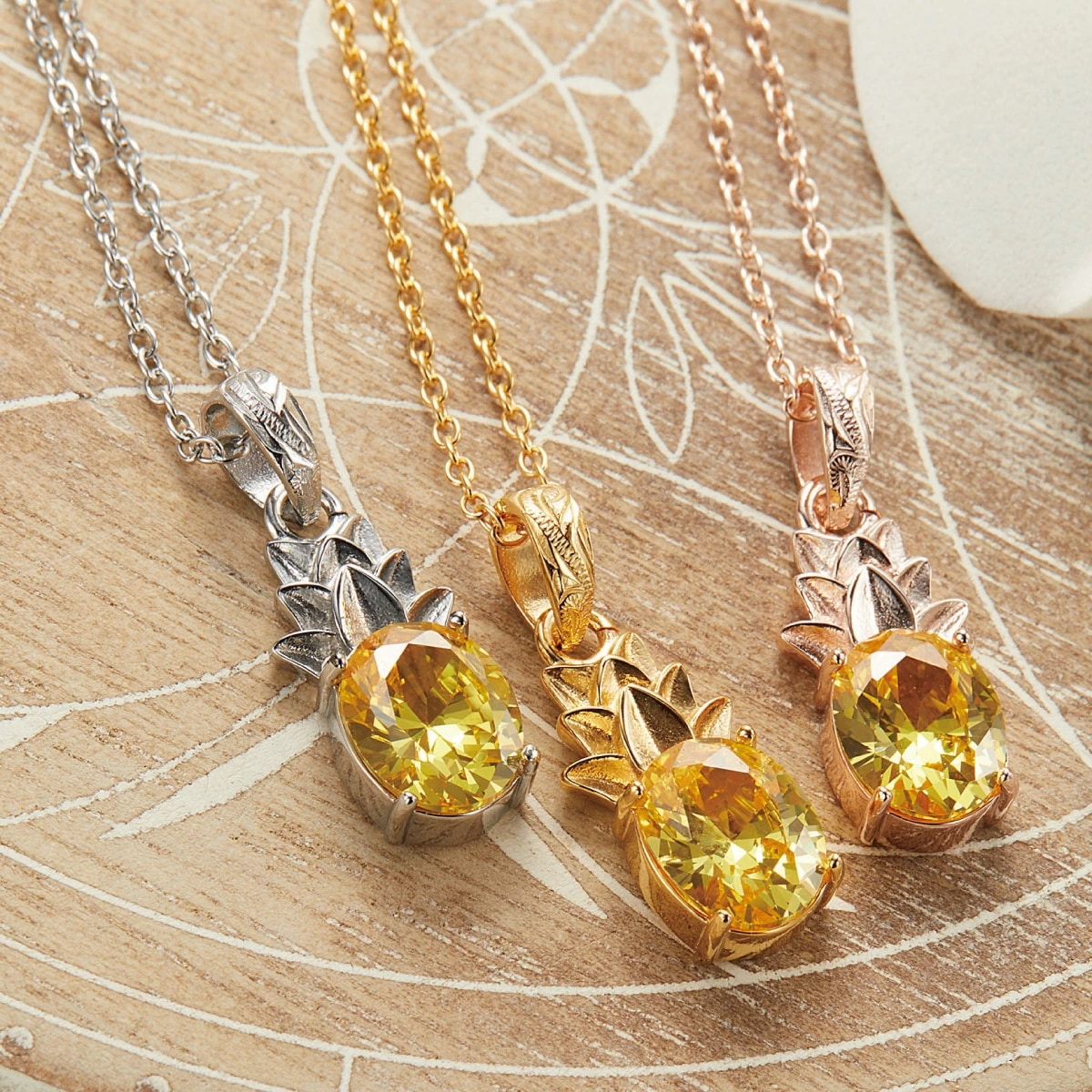 ネックレス レディース サージカルステンレス316L製 ハワイアンジュエリー パイナップル 8,102円