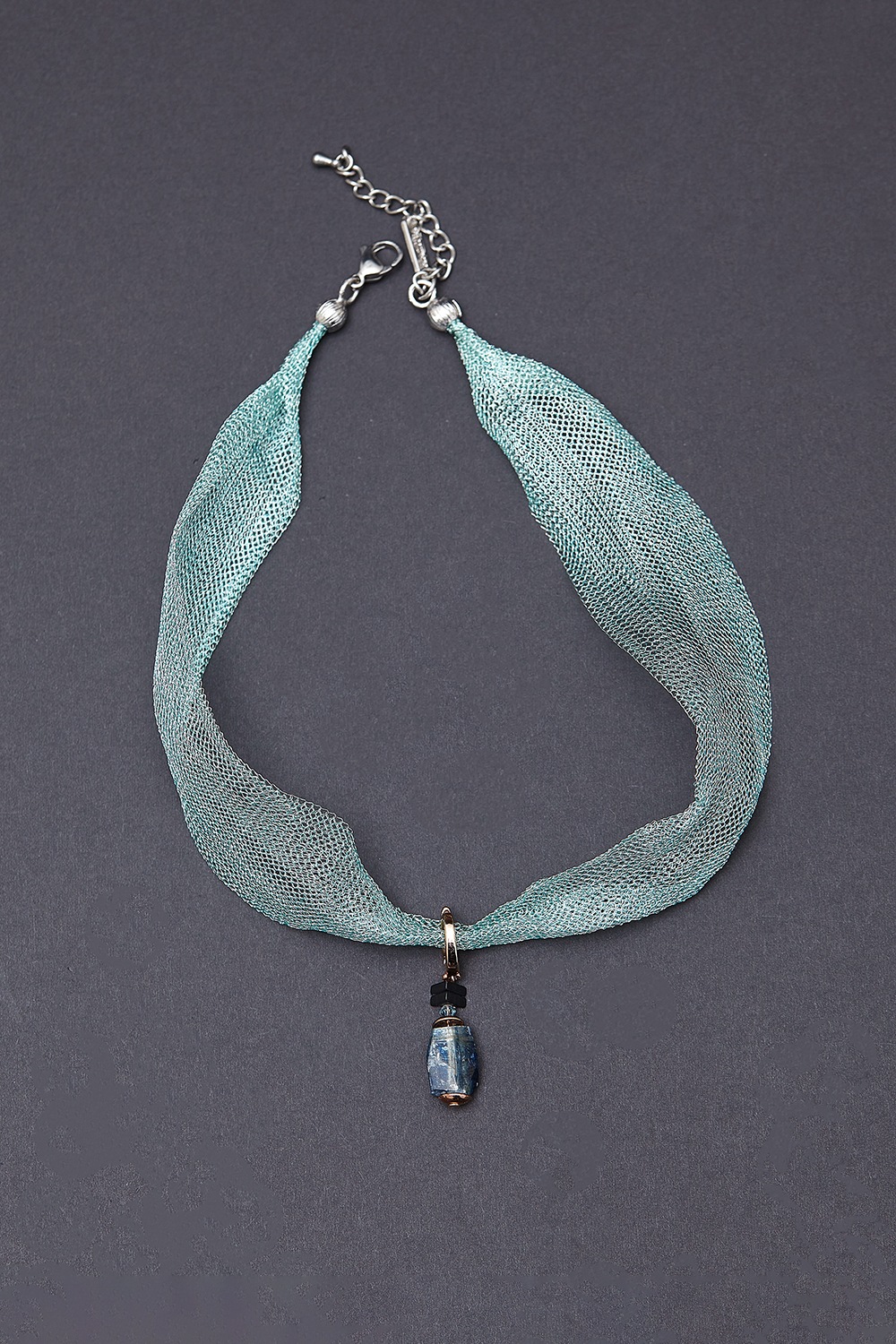 [HAZINA] Apatite Mint Mesh Choker Necklace