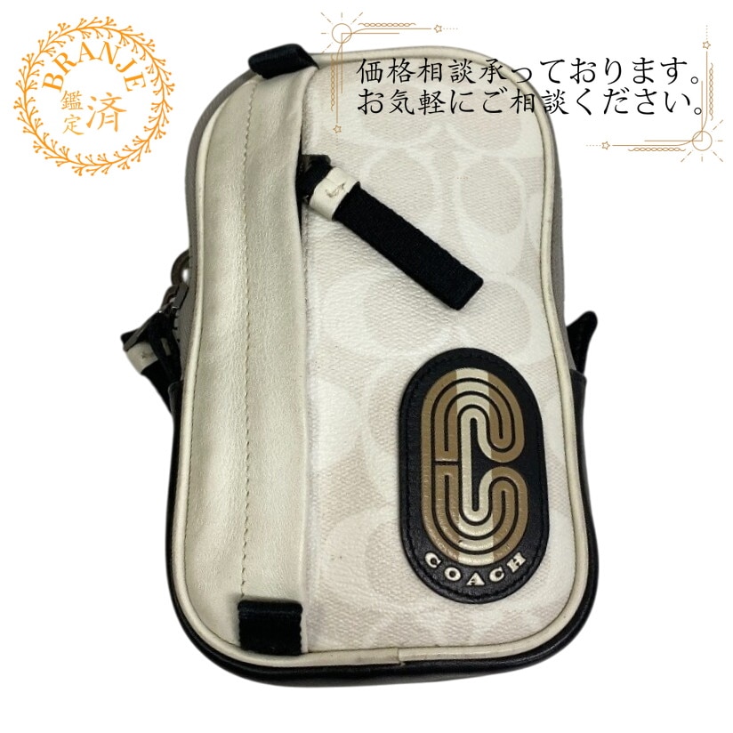 C2144 スクエアウエストポーチミニバッグ シグネチャー PVC ポーチ ホワイト ブランド