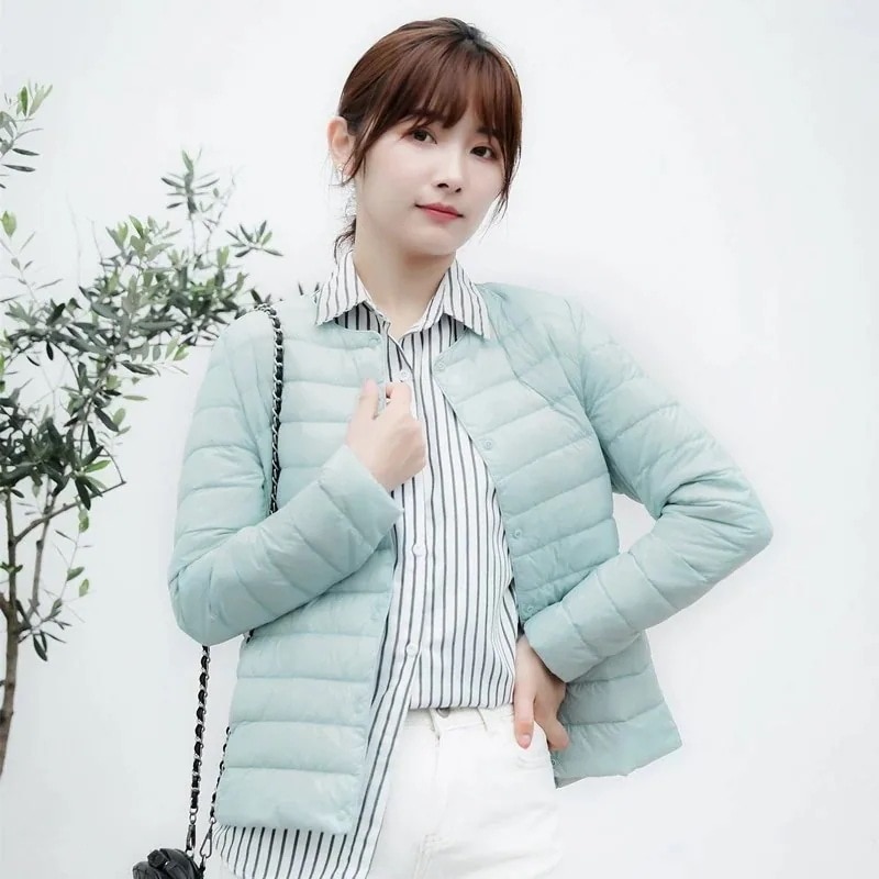 入庫ダウンジャケットレディースダウンコートアウターノーカラー羽織り無地軽量薄暖かゆったり防寒通勤冬服