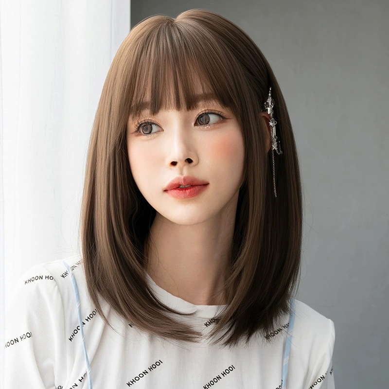 【メーカー直販】レディース ショートストレートウィッグ 冷棕色 フルウィッグ 内巻きカール 軽量 通気性 夏用 おしゃれ 簡単装着