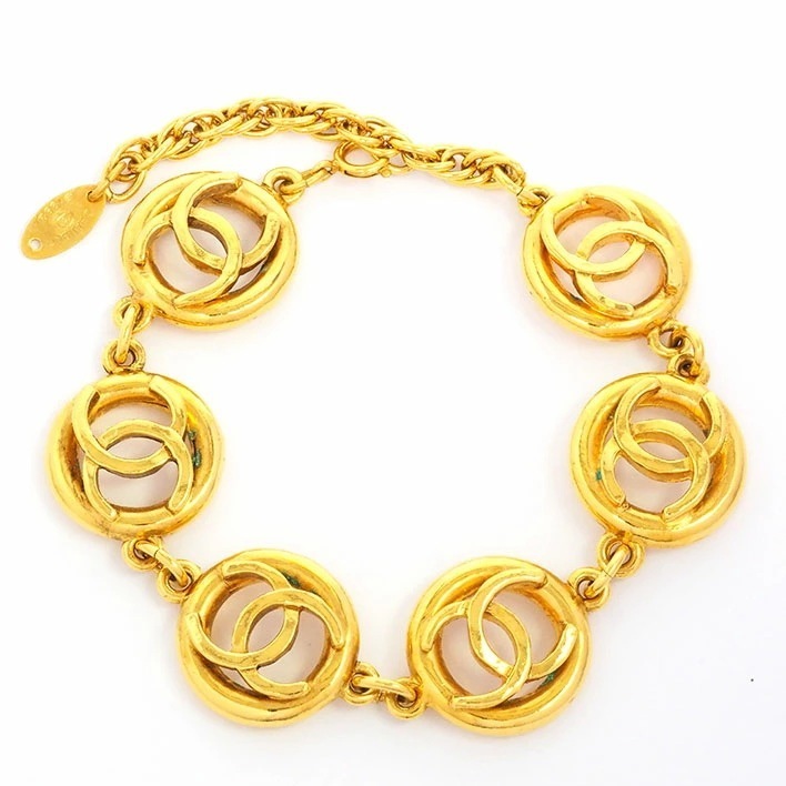 【美品】シャネル ココマーク ６P 透かし ラウンド ボタンモチーフ 【ブレスレット】