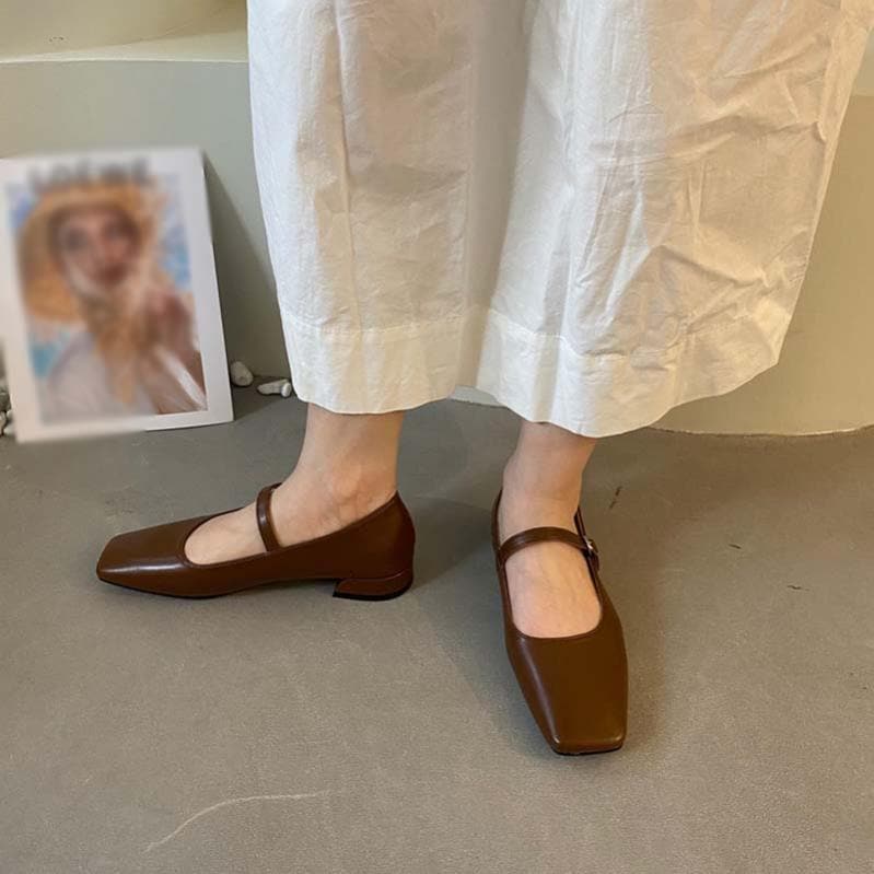 500円OFFクーポン ストラップ パンプス 痛くない 太ヒール ローヒール チャンキーヒール スクエアトゥ オフィスシューズ 履きやすい 歩きやすい 結婚式 美脚 披露宴 おしゃれ フォーマル パン