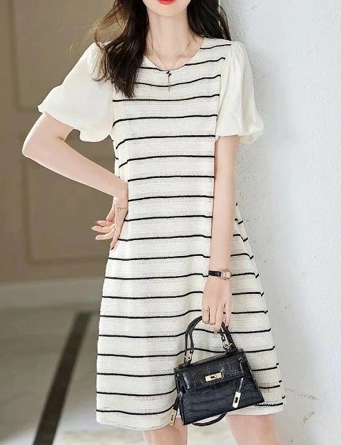 ミディアム丈ワンピース ひざ丈ワンピース 半袖 フリル ボーダー柄 シンプル カジュアル レディース大きいサイズ レディース 春夏 結婚式 きれいめ タイト フォーマル 大人 上品 チュニック one