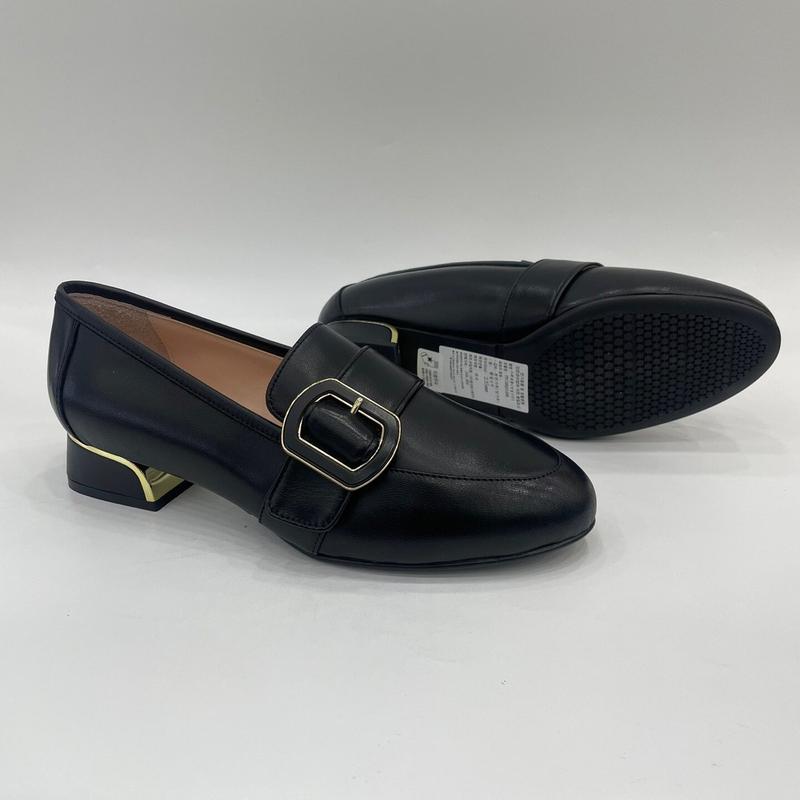 女性ドレスローファーパンプス礼服カジュアル金装飾ポイントヒールの高さ3cm