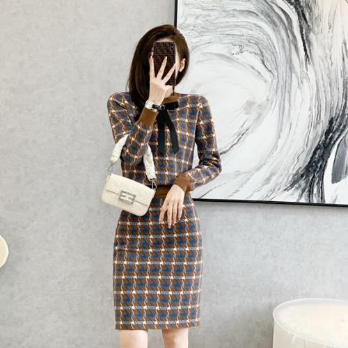 大特価セットアップ 2点セット ツーピース ワンピース 千鳥格子 無地 ラウンドネック 春 秋 冬 長袖 ひざ上丈 おしゃれ 可愛い 韓国 台形スカート ニット ニットソー ミニスカート 台形スカート