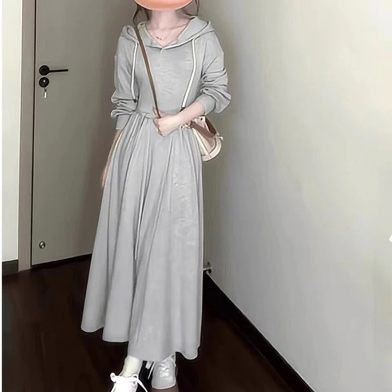 緊急SALE!!! 【即納】秋冬の新気質キャップ付き衛衣ワンピース女性デザイン感ベルトウエストを収めたスリムなミディアムスカート