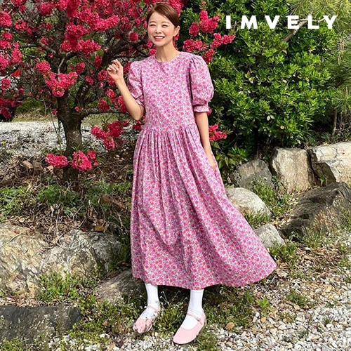 3日間割引[IMVELY イムブリー公式] ブリーフラワーパフロンワンピース 韓国 ファッション