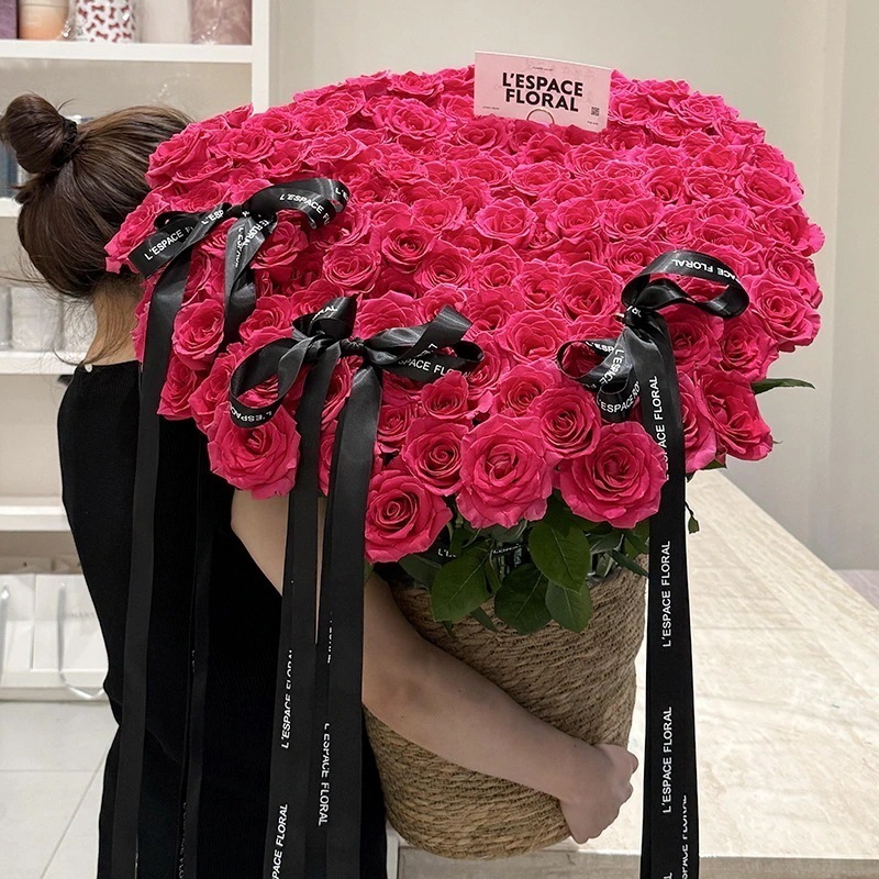 クリエイティブ ベア ハグバケツ ブーケ バレンタインデー 誕生日ギフト 永遠の花 造花