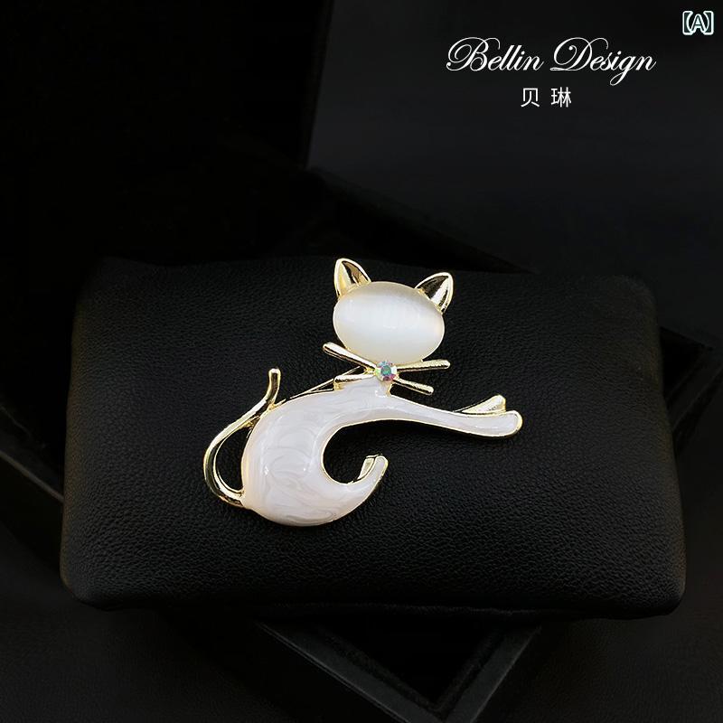 ブローチ 卒業式 入学式 おしゃれ かわいい 子猫 レディース アクセサリー 動物 コサージュピン 固定 衣類 装飾 3270