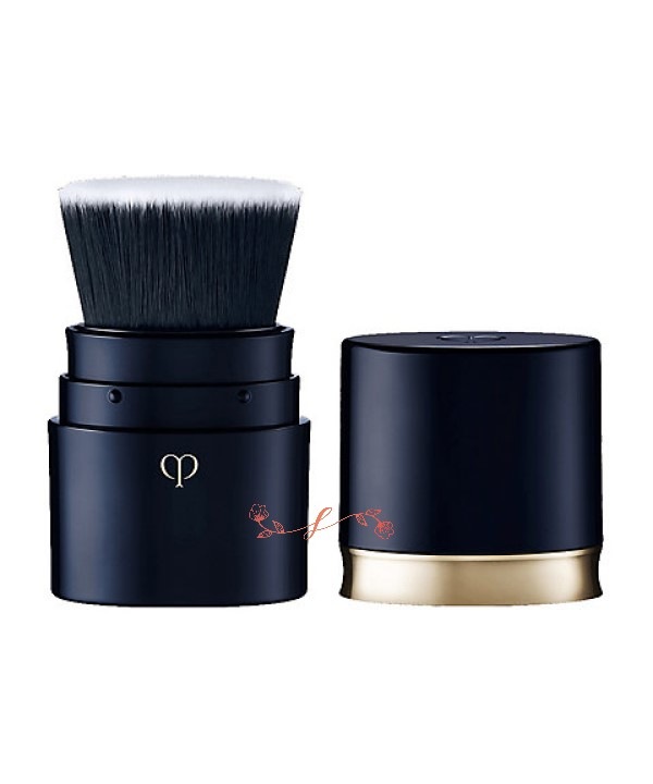 cle de peau　(資生堂　cpb)パンソーポルターブル　ファンデーションブラシ　正規品