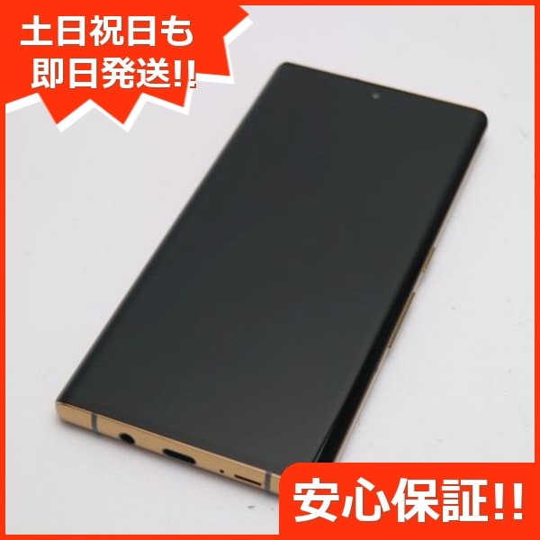 美品 F-52A arrows NX9 ゴールド 白ロム 富士通 73