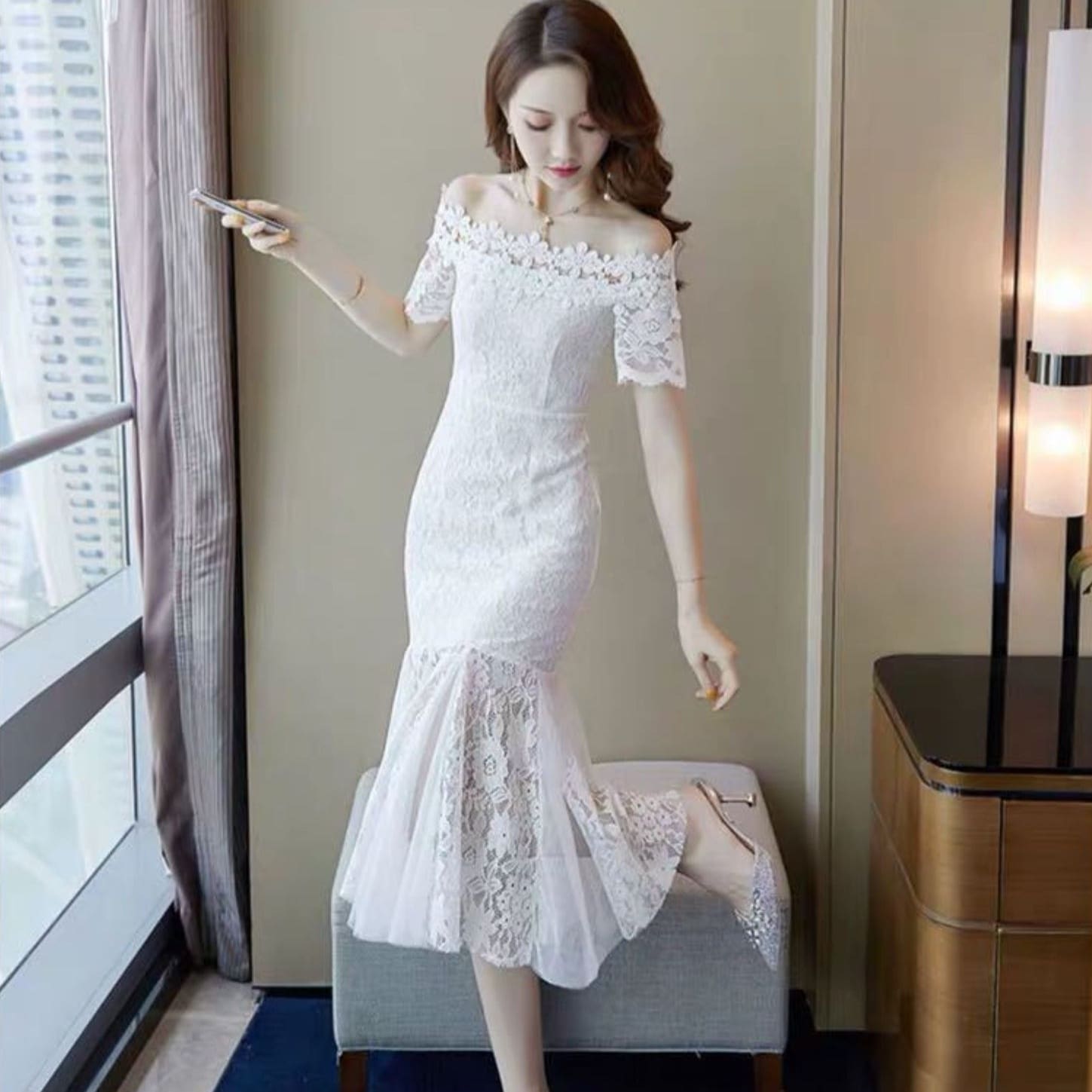 ワンピース ミモレ ミモレ丈 ロング ロング丈 袖あり 半袖 オフショルダー オフショル Aライン マーメイド マーメイドライン レース 刺繍 透け感 シースルー かわいい 大人可愛い きれいめ