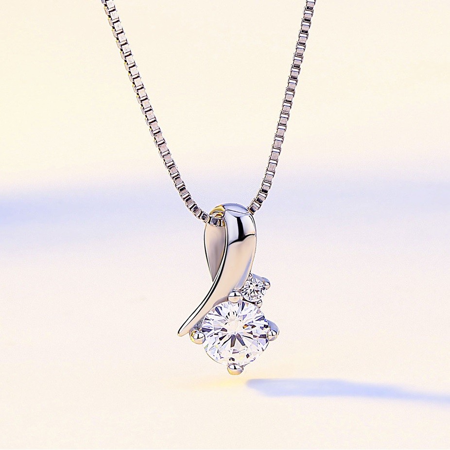 ネックレス レディース 大粒0.8カラット 一粒 上品/シルバー925 プラチナ仕上げ アクセサリー