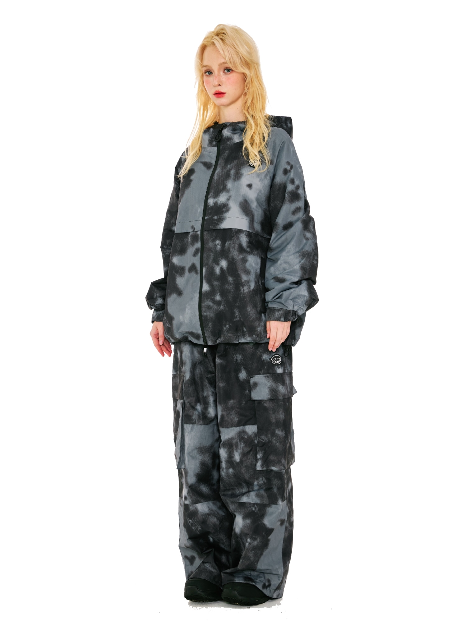 スノボウェア 2025 2026 耐水圧20000mm 上下セット ジャケット パンツ オーバーオール 3L 迷彩 韓国風 メンズ レディース スノーボードウェア スノーウェア スキーウェア 黒