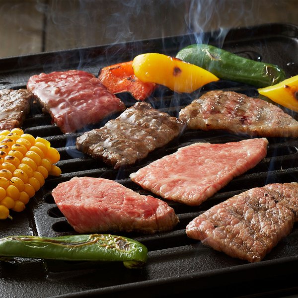 松阪牛 もも焼肉用370ｇ ギフト 焼肉 モモ肉 松阪牛 お肉 ブランド肉