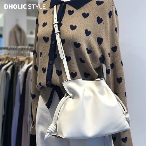 [メガ割りSALE]ノットストラップレザークロスバッグ・p182020