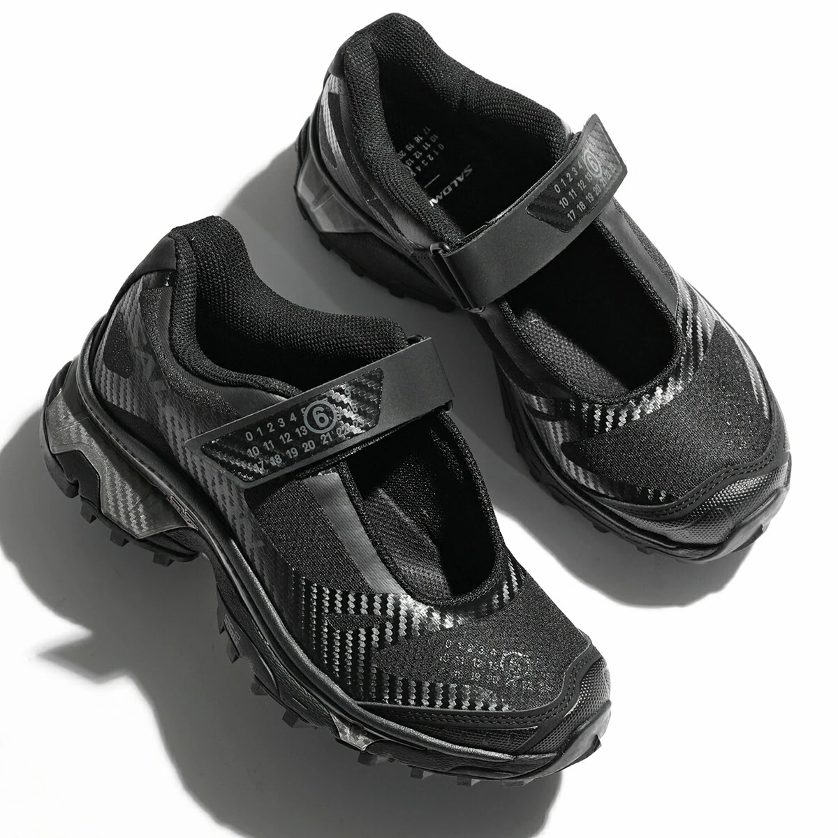 MM6 × SALOMON エムエムシックス メゾンマルジェラ サロモン コラボ スニーカー XT-Mary J メアリー SH3WS0005 P7010 メンズ 軽量 シューズ 靴 カラー2色