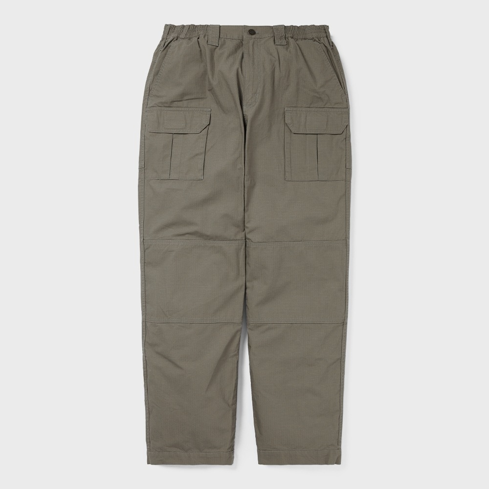 これは決してリップストップハイキングパンツセイジではありません