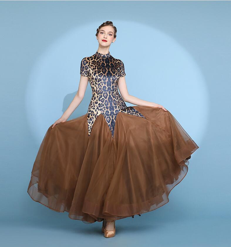 社交ダンス 衣装 ワンピース おしゃれ 大きい裾 タンゴ服 モダンダンス 舞台 演出 イベント衣装 ステージ衣装 ラテンダンス ダンスウエア 競技着 練習着 ダンスワンピース 女性用 ワルツ チャチャ 7,979円