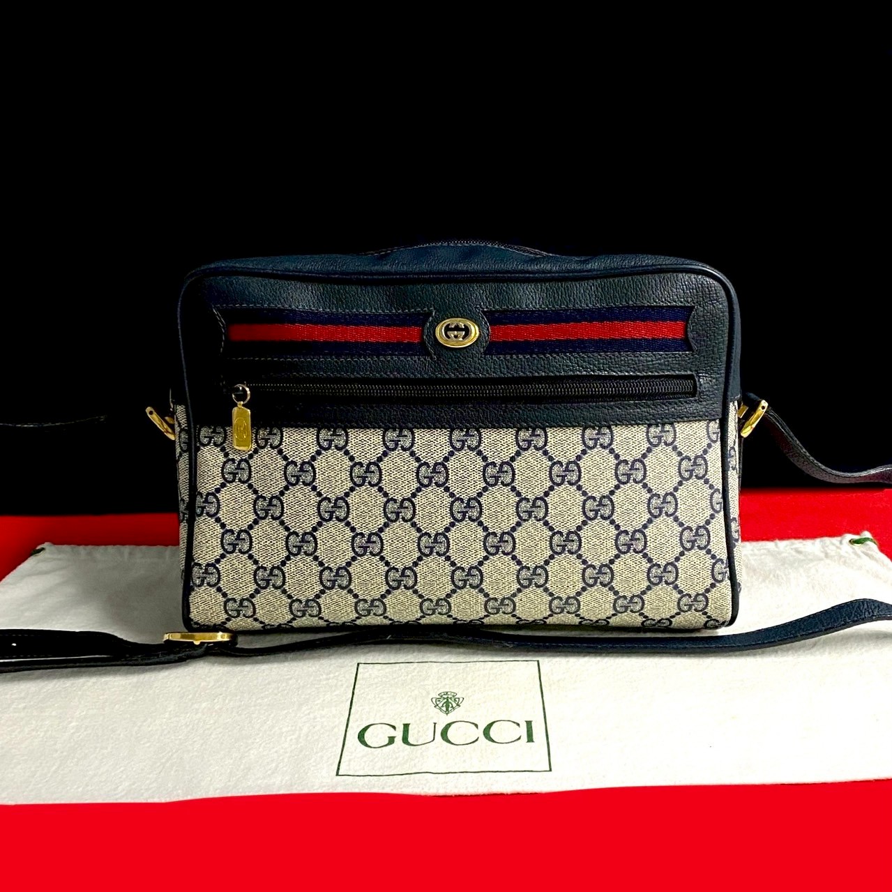 ヴィンテージ シェリーライン GG ロゴ 柄ショルダーバッグ レザー PVC ネイビー 46396 45,480円