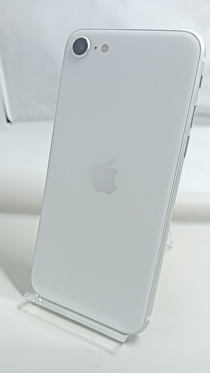 整備済！液晶・電池新品！　iPhoneSE　第二世代　A2296　64GB　ホワイト　本体　SIMフリー　ITYOH3B8ANYY