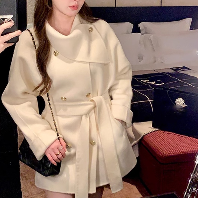 MIU系令嬢スウィートコート女リバーシブルマフラーネックに白い毛のついたコート