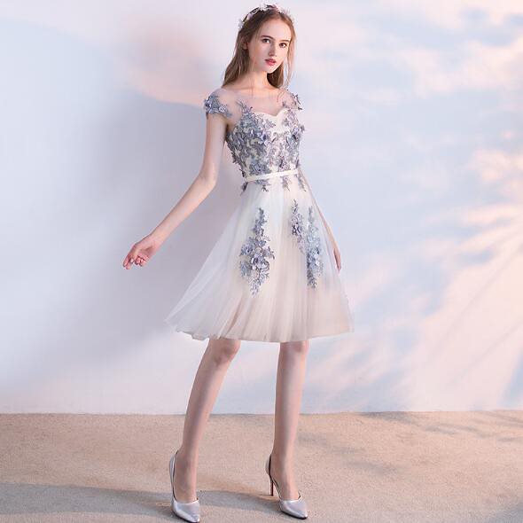 「2デザイン 新作 Aラインドレス」ミドルドレス 演奏会ドレス パーティードレス ウェディングドレス