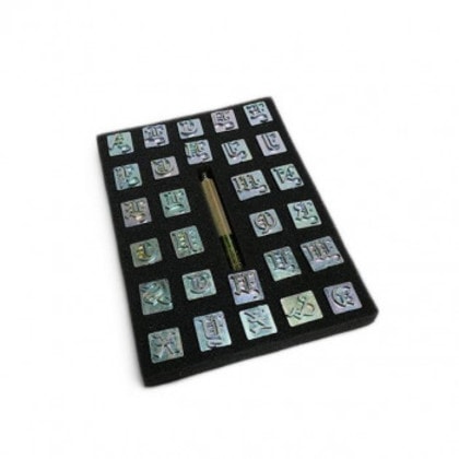 オールドアルファベット刻印セット 大 英字26個記号2個打ち棒1本 PI8142-00