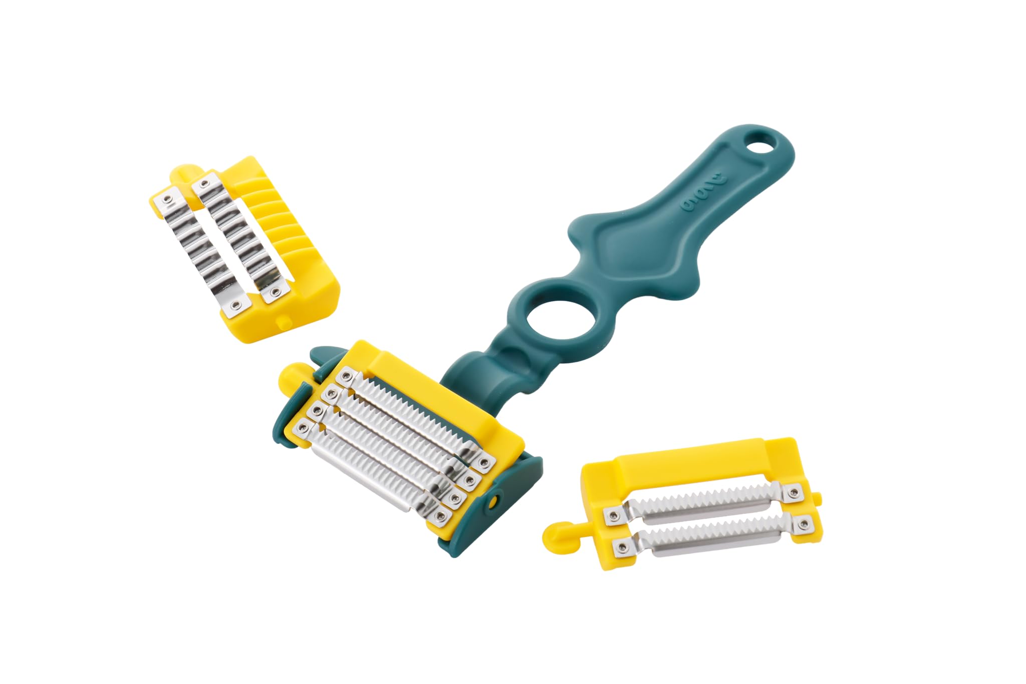 ののじ天才ピーラーサラダメーカー（トレイ付き）3種の刃の交換式ピーラー 4,979円