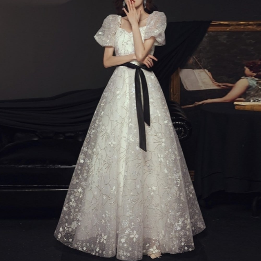 ウエディングドレス ブライダル レディース ロング 袖あり Aライン フェミニン ハイウエスト 透け感 シースルー かわいい 大人可愛い きれいめ シンプル カジュアル 上品 おしゃれ ガーリー