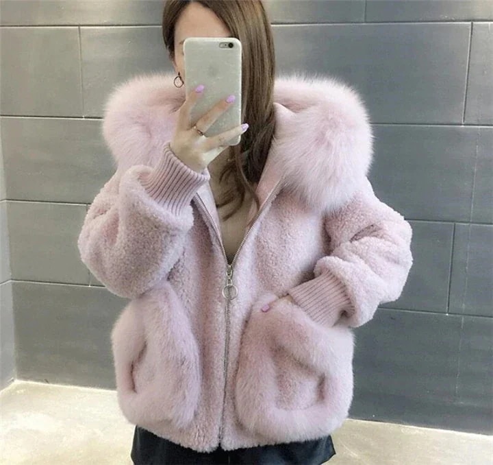 50個コート 韓国ファッション 2025 新 模造子羊 sweet 系 女性用 短いスタイル とてもファッショナブル カジュアル ゆったり 百掛け