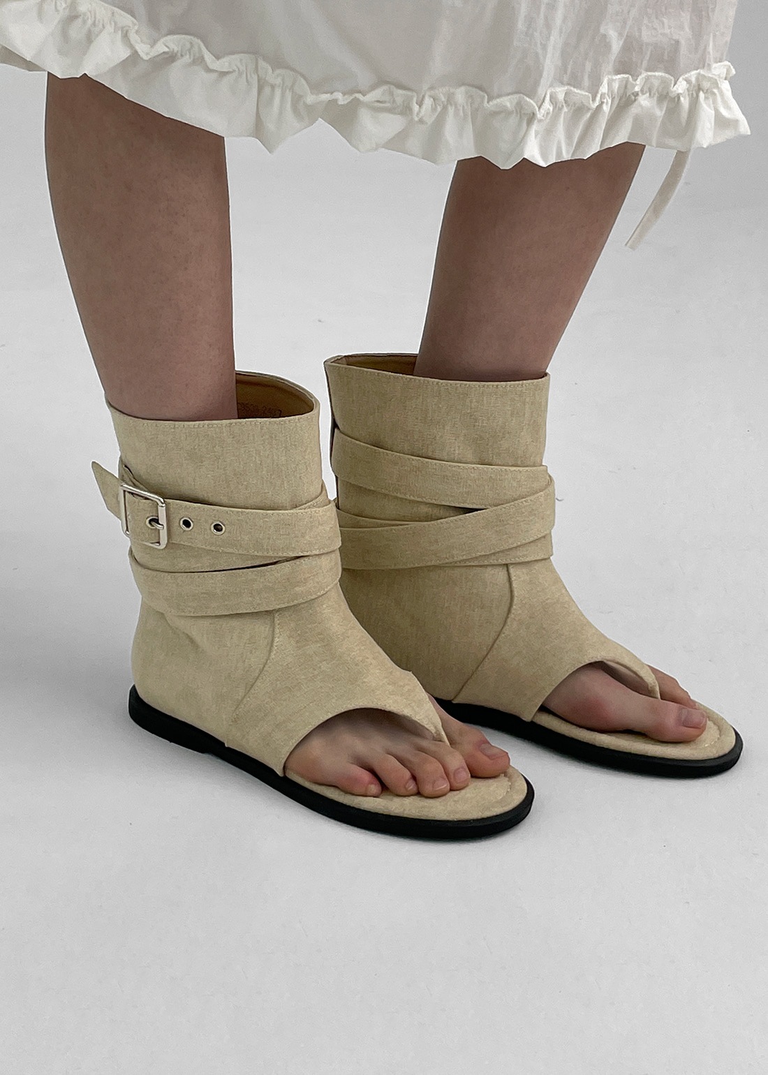 ヌートンリネンバックルミドルブーツ