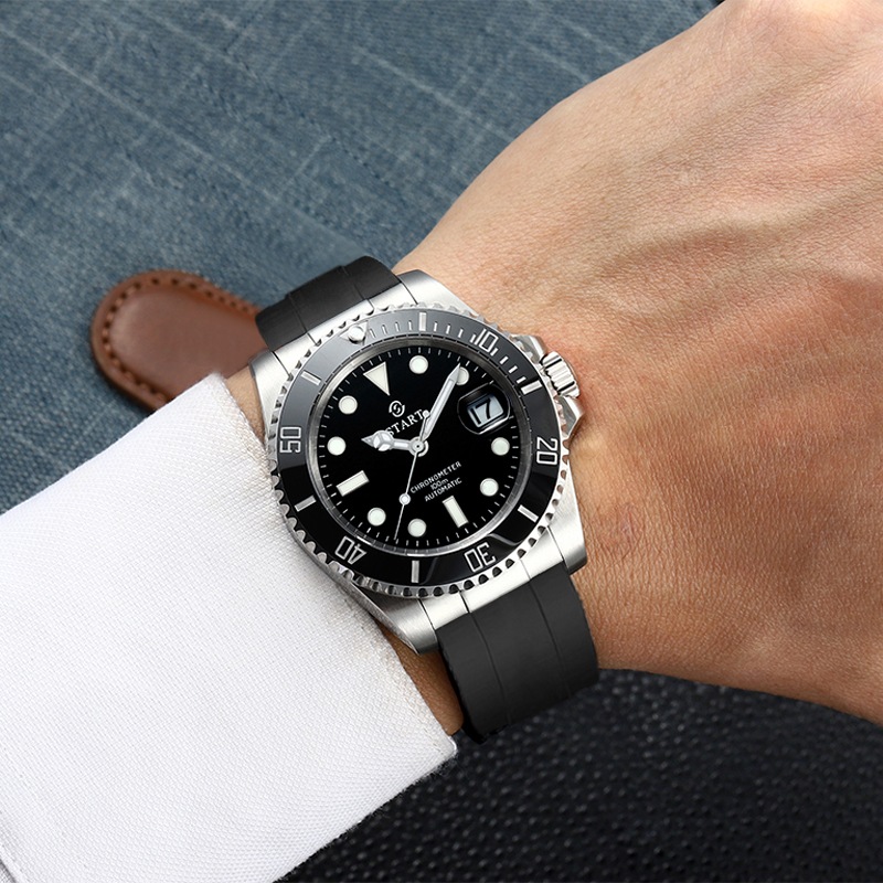 メンズウォッチ ダイビングウォッチ 夜光防水 自動機械式時計 カレンダー機能 スポーツメンズウォッチスイスのムーブメント