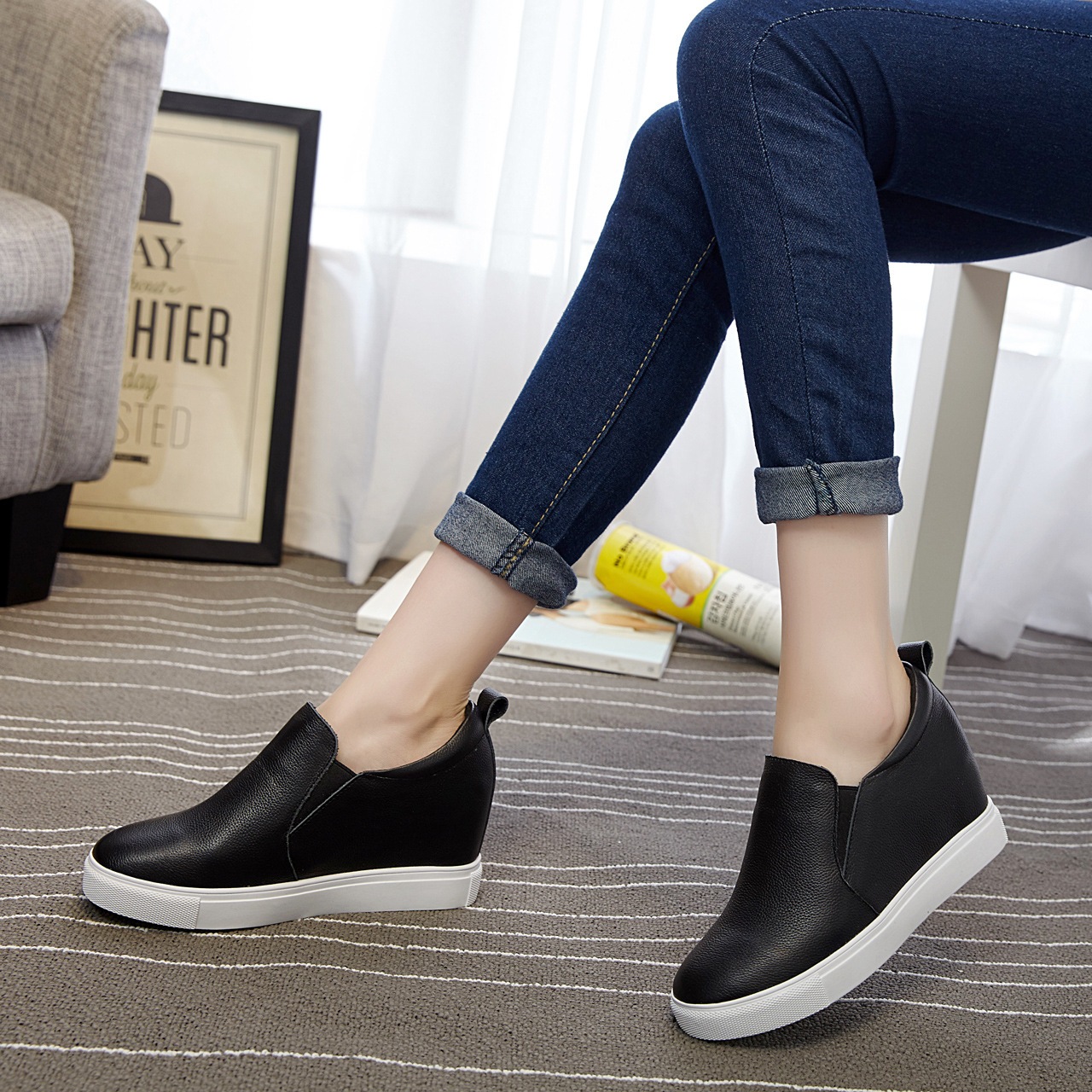 厚底靴 レディース 厚底 スリッポン ローファー スニーカー 本革 スリッポン インヒール 白の靴 ホワイト シークレットシューズ 夏秋春 学生 通学靴 おでかけ-135