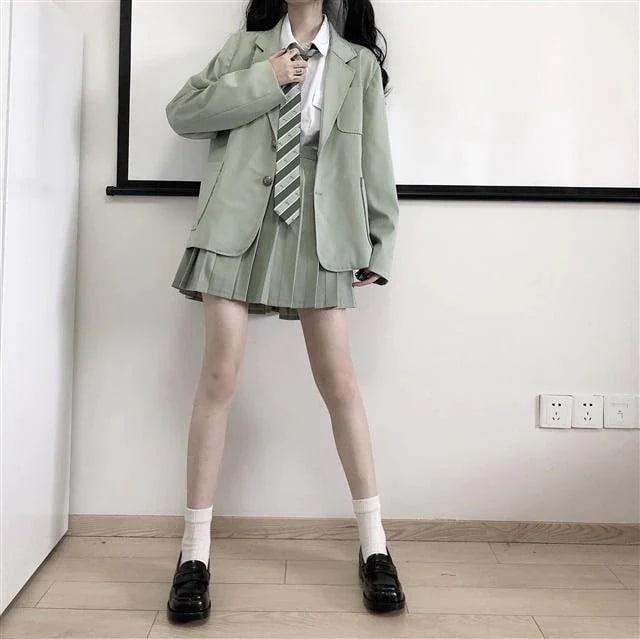 涼しく楽ちんセットアップスーツJK制服2022韓国ファッション 大学生スタイル JK制服 セーラー服 ジャケット＋ブラウス＋ネクタイ＋プリーツスカート四点セット