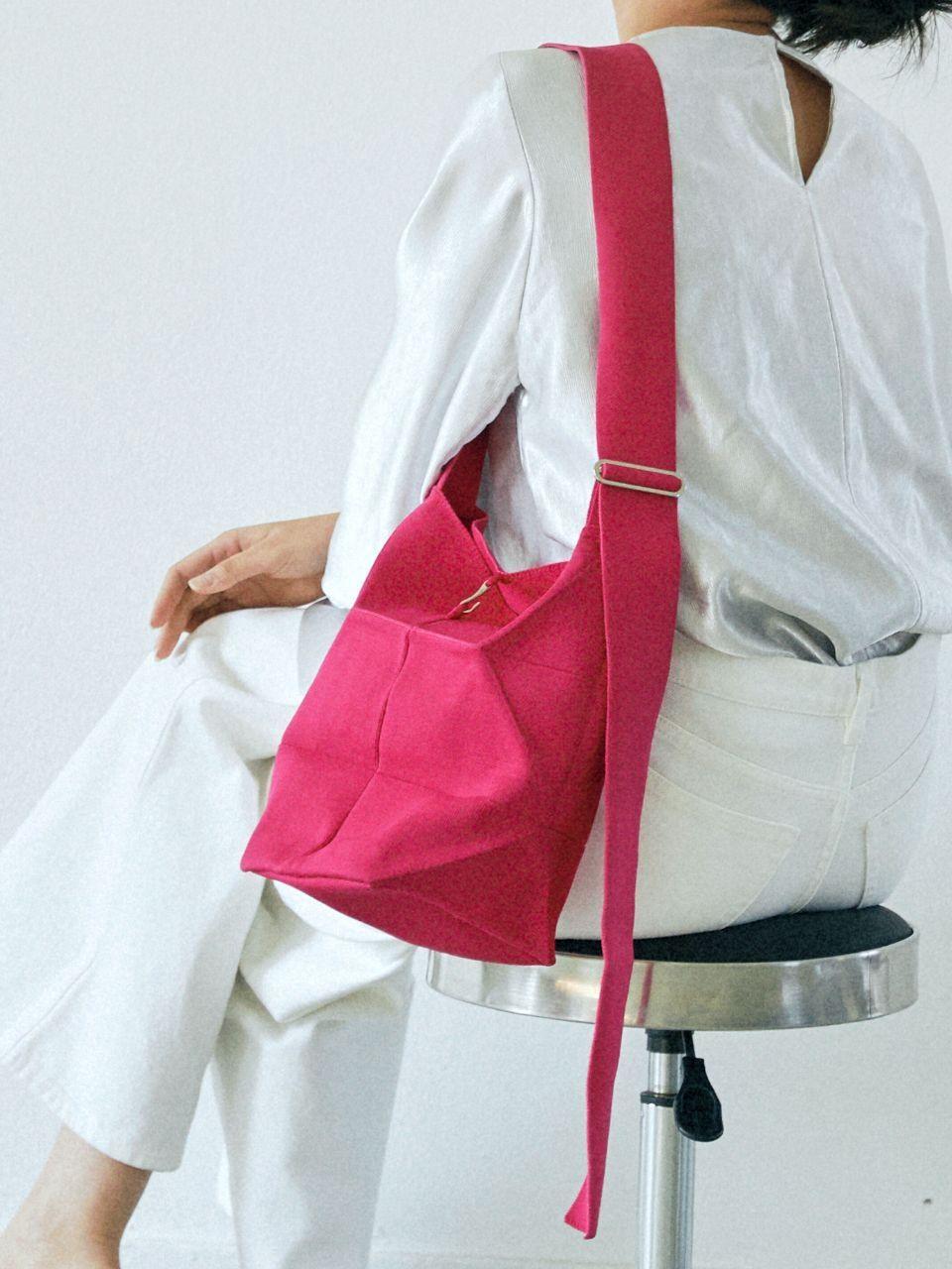 【JOSEPH&STACEY】 LUCKY PLEATS KNIT OFF CITY BUCKET