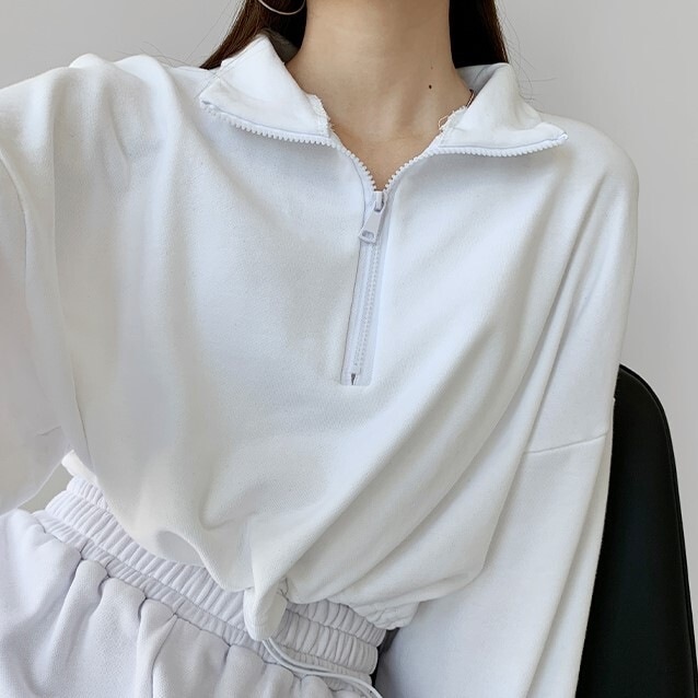 アウター トップス パーカー 上着 ショート丈 袖あり 長袖 前開き ドローコード フード付き 大きめポケット 前開き シンプル カジュアル おしゃれ お洒落 かっこいい レトロ こなれ感 ラフ
