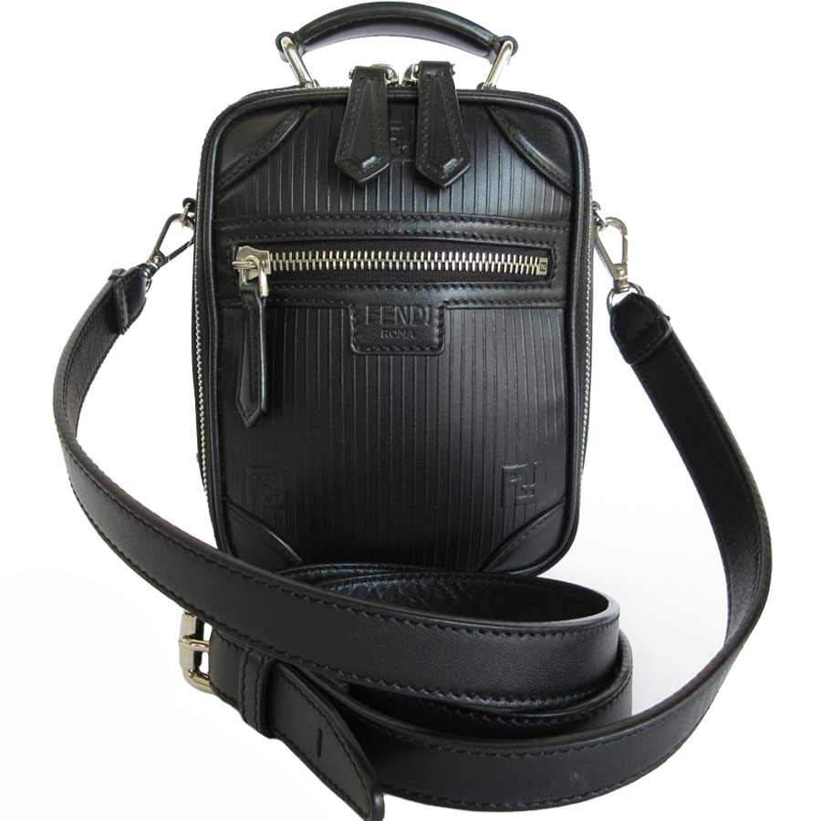 フェンディ FENDI 斜め掛けショルダーバッグ ハンドバッグ レザー ブラック シルバー メンズ s0083f