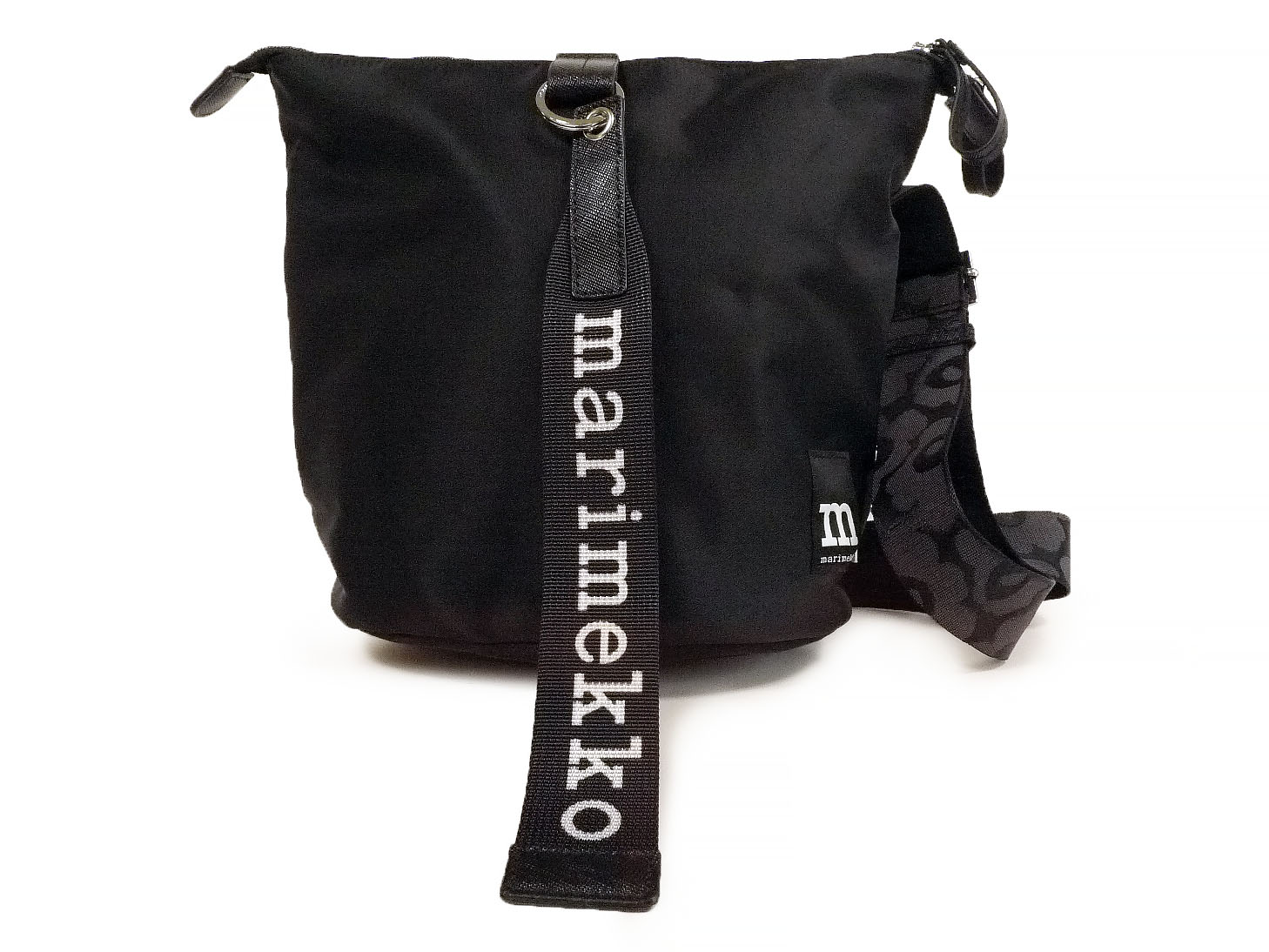 Carry All Solid bag 091923 キャリーオールソリッド ショルダーバッグ ミニバッグ コンパクト ロゴ シンプル かばん プレゼント